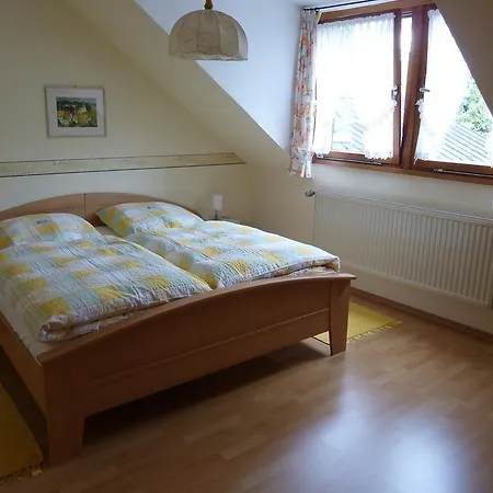 Ferienhaus Marlene Дом отдыха Osann-Monzel